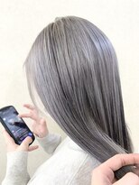 ラビスモア(Lovis moa)&nbsp;魅力倍増カール/セミディ/シアーカラー/ダークアッシュ/姫カット