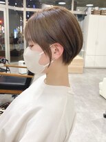 ジーニー 横浜(giinii)&nbsp;大人可愛い20代30代40代前下がりショートボブ丸みショート◎横浜