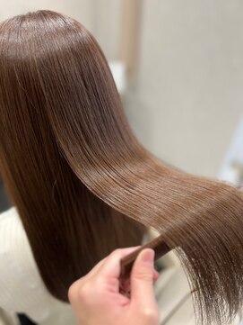 ミントリーフ(Mint leaf) 髪質改善トリートメント【カラーエステ】ヘッドスパ付