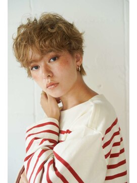 シェル 吉祥寺(shell) くびレイヤーエモージュグレージュカラーくびれショート/吉祥寺