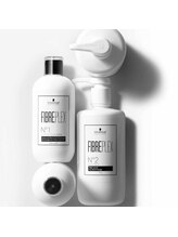 薬事法改正によりついに日本上陸。☆ハイトーンの救世主ケアブリーチ☆枝毛、切れ毛94%削減*。