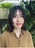 顔まわりレイヤーが軽くて可愛いボブヘア