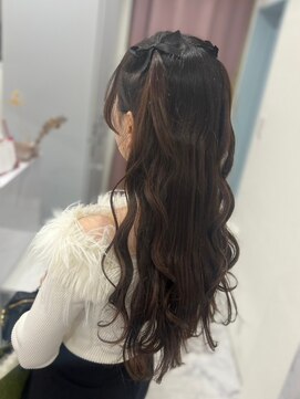 エレラビューティー(ELERA beauty) ヘアアレンジ/ハーフツイン