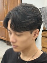 ビッケ(Vicke)&nbsp;ニュアンスパーマ/コンマバング/センターパート