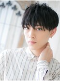 20代30代学生ブラックフェザーマッシュ就活ヘアk名護大東