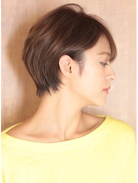 インセプション 銀座(INCEPTION) ショート・ボブ/白髪ぼかし/ハイライト/絶壁解消/30代/40代/50代