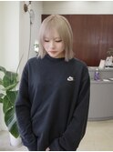 ホワイトベージュ/ブリーチオンカラー