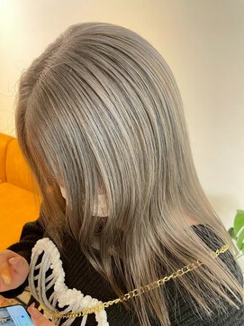 メリー オオサカ(Merly Osaka) white beige