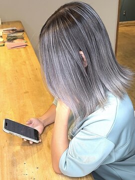 ブレイズヘアー(BLAZEhair) 【脱プリン】ホワイトバレイヤージュ×ブリーチ2回