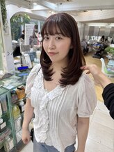 オブヘアージユウガオカ(Of HAIR Jiyugaoka) 柔らかレイヤースタイル