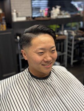ヒロザバーバー(HIRO THE BARBER) スキンフェード 宇部市/理容室/理容院/メンズカット