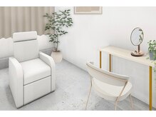 エルネスト オオサカ(ERNEST OSAKA)の雰囲気（シェアサロンとして個室を２席ご用意しております。）