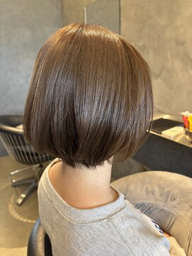 ユウシヘアー(Yushi Hair) ショートボブとグレージュ