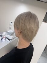 アンドティグルトウキョウ 池袋(&.TIGRE TOKYO)&nbsp;ミルクティーベージュ×メンズショート