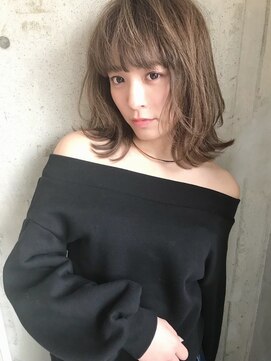 ビートス(BEAT S) ひし形シルエット 大人かわいい くびれロブ