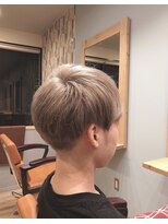 アンプヘア(amphair)&nbsp;ハイトーンベージュ