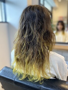 バズヘアガーデン(Bazz hair garden) グラデーション