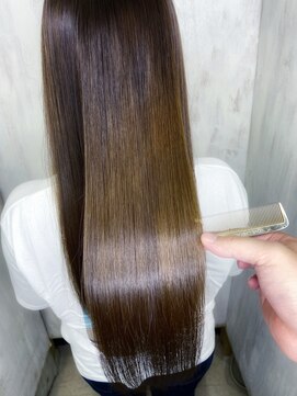 アンフィドットドゥルドゥ(AnFye.dueldo) ジュエリーシステム×LULUトリートメント×縮毛矯正で艶髪♪