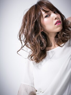 カバーヘアアンドスパ ブリス 浦和(COVER HAIR&SPA bliss) 大人可愛いカシスブラウン韓国風くびれミディv浦和20代30代40代