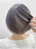 インナーカラー/ぷつっとボブ/シルバーアッシュ/ブリーチ1回