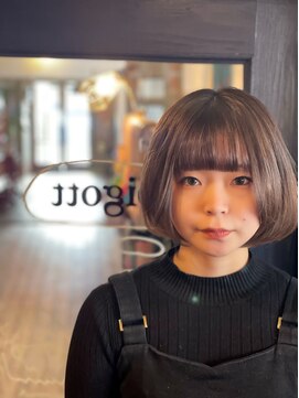 ピエスデシュブー(piece des cheveux) 黒染めしてる方にオススメ。ハイライトでグレージュミルクティー