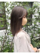 エル バイ ホーム(L by HOME)&nbsp;くすみカラー　ラベンダーベージュ　ブラウンカラー流れる顔周り