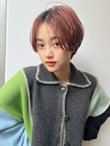 ホフ 大阪心斎橋店(F.O.F)&nbsp;ベージュインナーカラーショートボブレイヤーミディアム前髪