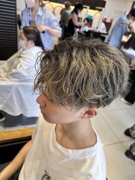 フォルテ 草薙店 forte草薙【金髪スパイラル】池田健人