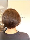 ふんわりショートボブ＋ナチュラルブラウンカラー