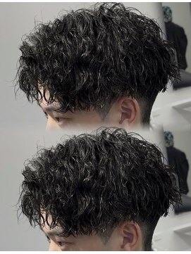 ステラ(STELLA) メンズパーマ/眉毛サロン/メンズカット/ツイストスパイラル