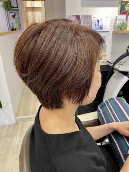 ラウズ(rouse)の写真/気になる白髪を自然にカバー◇一人ひとりに合わせた白髪染めで叶える、若々しく艶やかな美しい髪色へ