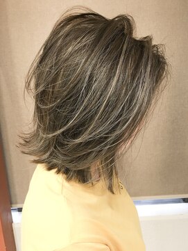 オリ(‘Oli) ハイライト＿アッシュベージュ