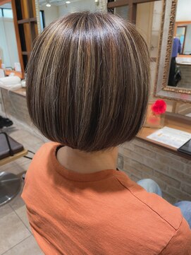 ネオリーブカップ 町田店(Neolive capu) ハイライトボブ【町田/町田駅】