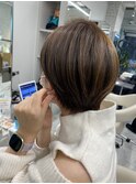 ショートにマロンベージュ◎
