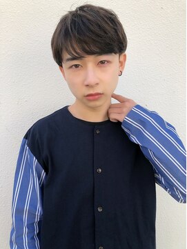 クーエフー(coo et fuu) 20代30代ソフトツーブロック爽やかサイドパートマッシュ　近藤