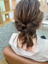 プリモ ビューティーアンドリラックス(Primo Beauty&Relax)&nbsp;くるりんぱハーフアップアレンジ