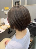 白髪ぼかしハイライト×似合わせショート