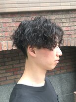 ビーダンディー(Bee dandy)&nbsp;ビジネスツーブロックマッシュ ツイストスパイラルパーマ