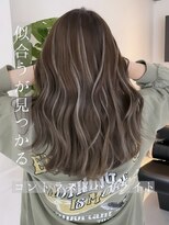 ヨロ 小岩(YOLO) ハイライトカラーミルクティーベージュケアブリーチダブルカラー