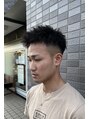 理容ハンサム 戸田公園店&nbsp;ベリーショートでもツイストパーマとフェードで変化をつけて。