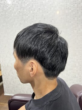 ヘアーズフェロー(Hair's Fellow) ツーブロックショートレイヤー