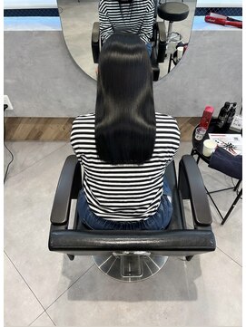 ラフトウキョウ 浜松(RAF TOKYO) サラツヤ美人