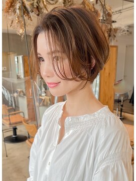 ノエ ナゴヤ(NOE NAGOYA) ふわっと大人ショートボブ