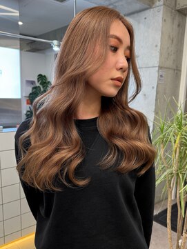 サンクプロジェクト(cinq PROJECT) ダメージレスなブリーチカラーで作るミルクティーベージュカラー