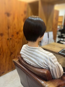 アドラーブル 長岡新保店(adorable) 20代30代40代アッシュグレーカラー丸みショート