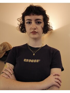 リップラインボブパーマ