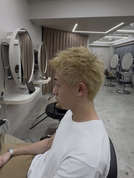 ケシキ 表参道 原宿(kesiki.) ハイトーンスパイキーショート