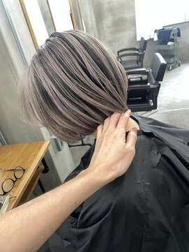 メロ 恵比寿(melo) 大人ショート　白髪ぼかし　脱白髪染め　ハイライト30代50代60代