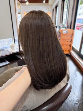 ラリュエル 江曽島店(La Ruelle.) ヘーゼルカラー