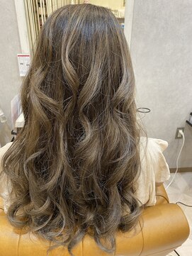 ヘアーサロン キー(Key) ホワイトバレイヤージュ